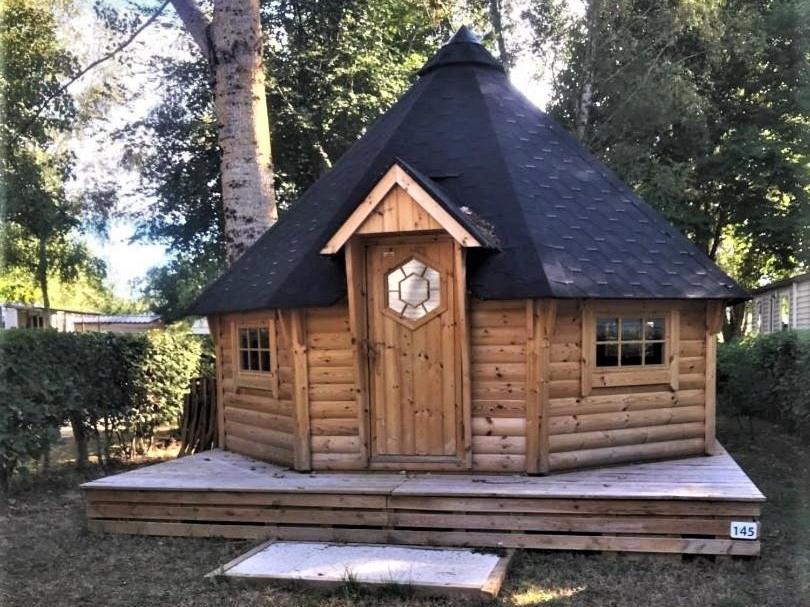 Camping Les Cantarelles Hotel Alrance Exterior photo