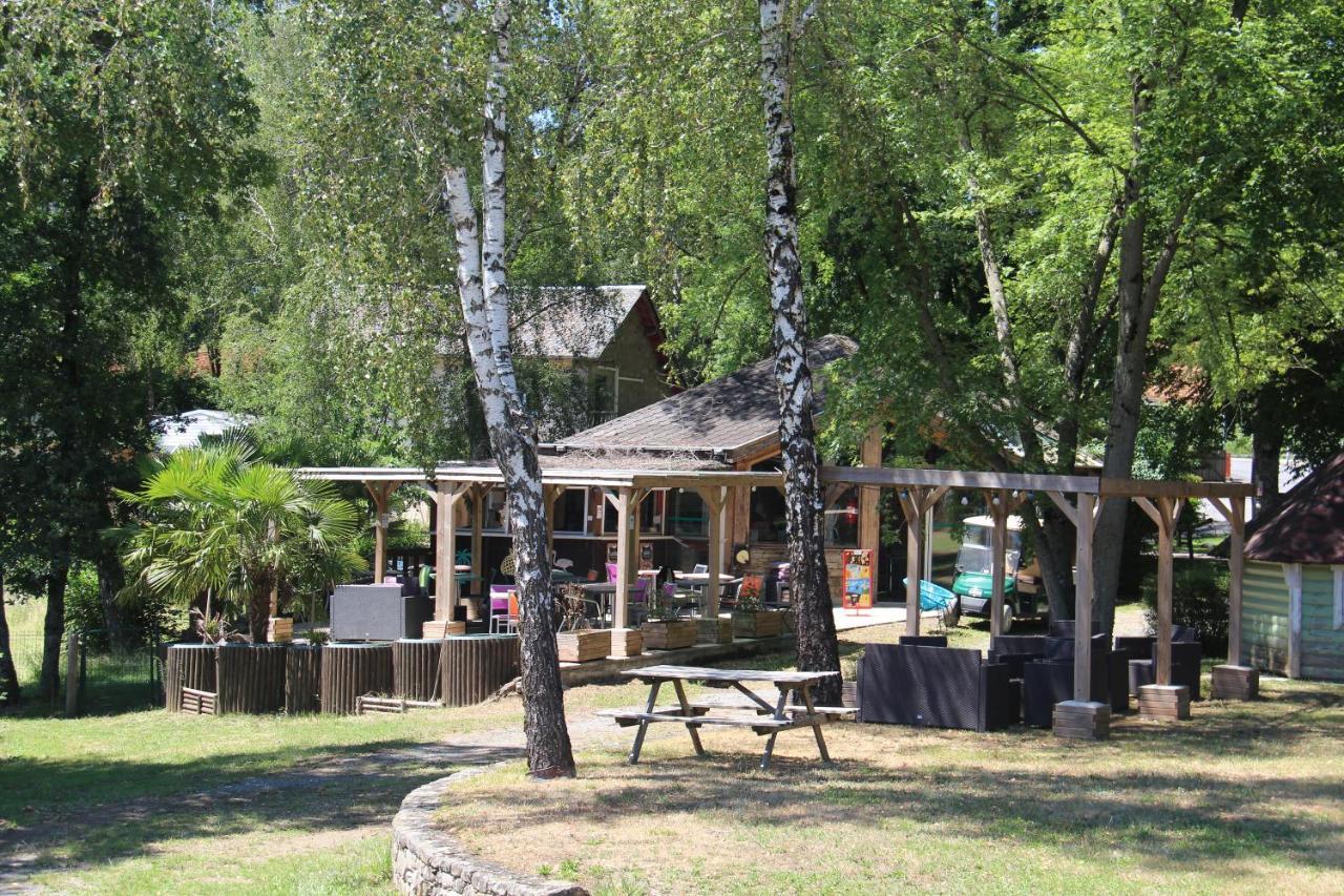 Camping Les Cantarelles Hotel Alrance Exterior photo